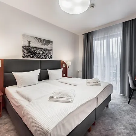 Rezydent Hotel apartamentowy 3*