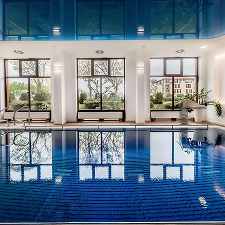 Hotel apartamentowy Rezydent 3*