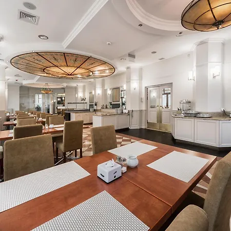 Rezydent Aparthotel