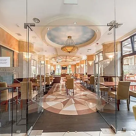 Aparthotel Rezydent