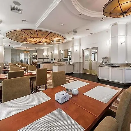 Apartahotel Rezydent 4*