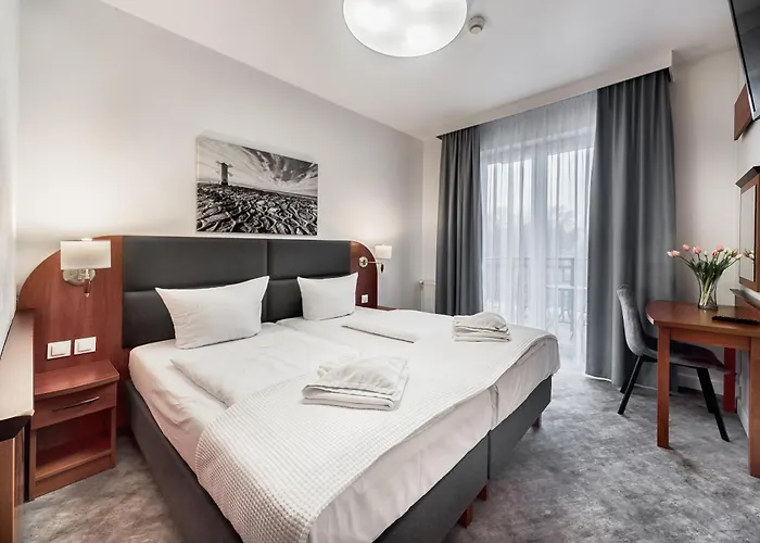 Rezydent Aparthotel 3*